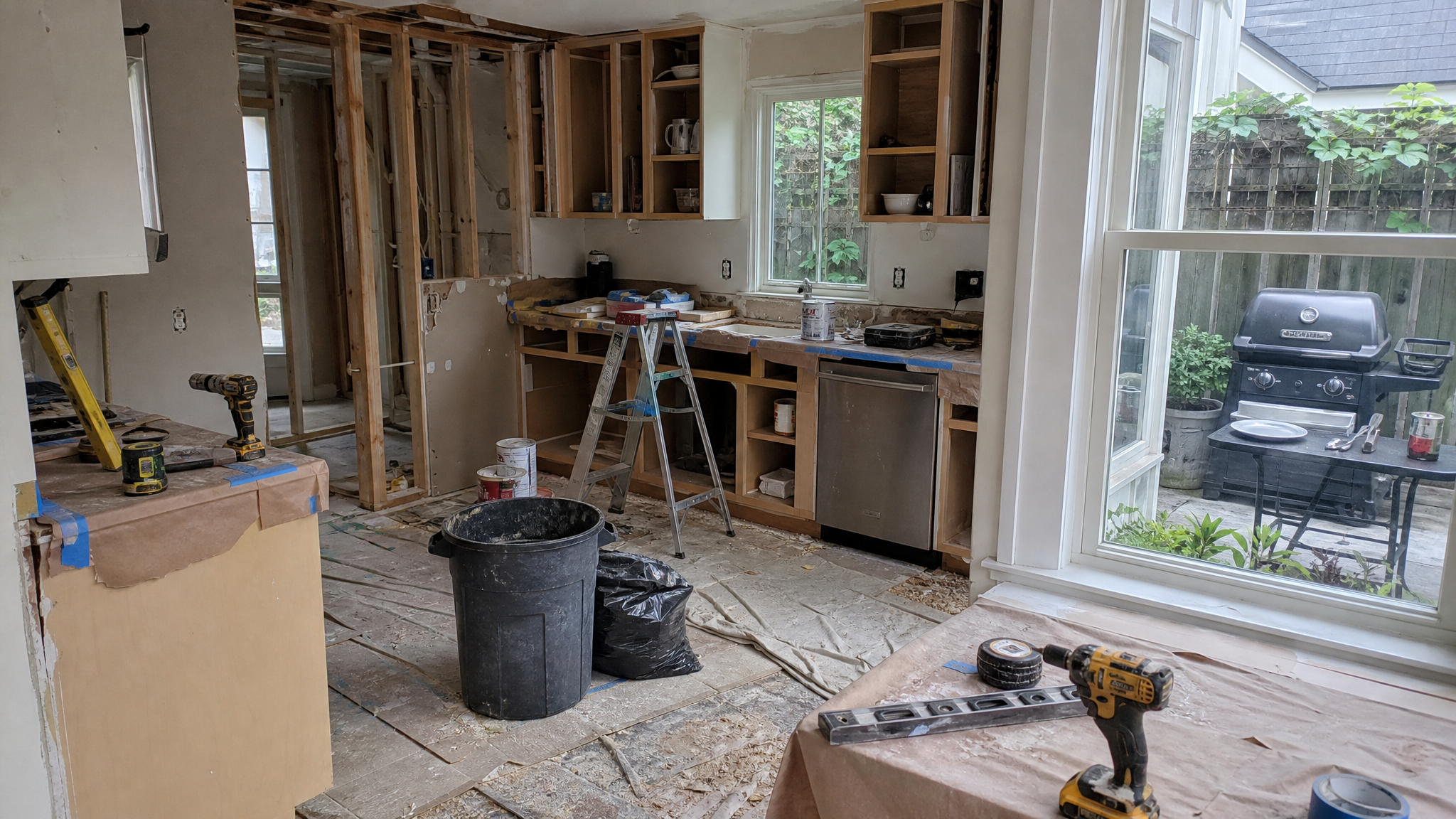 The ‘No-Kitchen’ Renovation: How to Live Off Your Grill During a Remodel